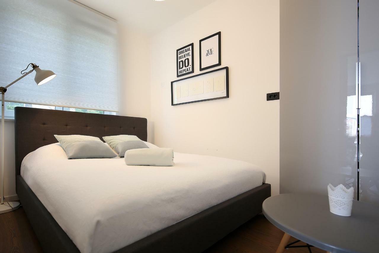 The View Luxury Apartment ドラマリ エクステリア 写真