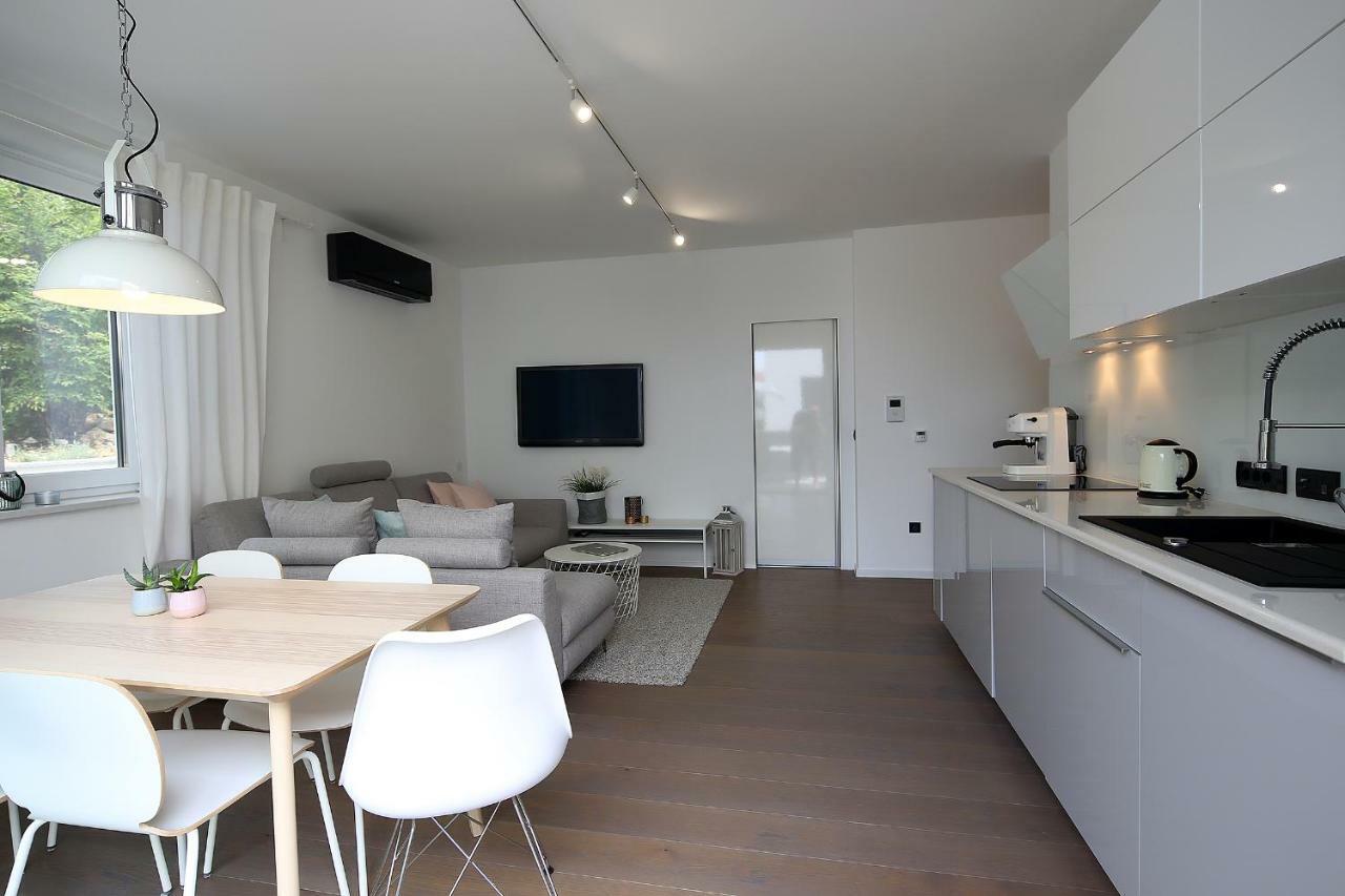 The View Luxury Apartment ドラマリ エクステリア 写真