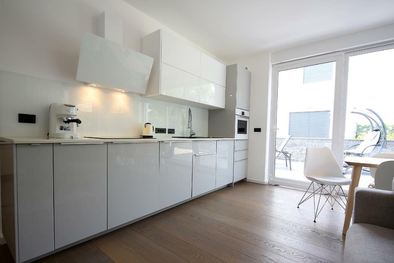 The View Luxury Apartment ドラマリ エクステリア 写真