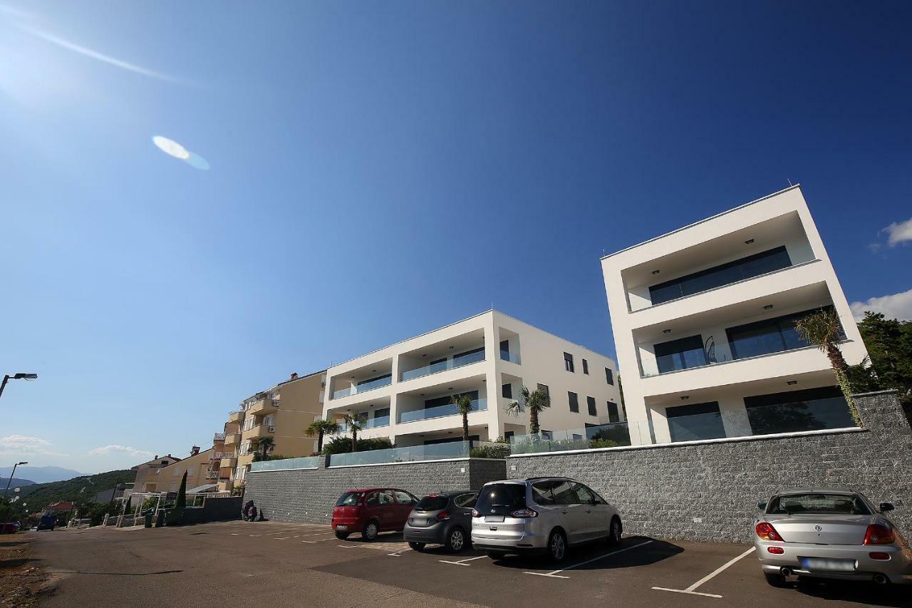 The View Luxury Apartment ドラマリ エクステリア 写真